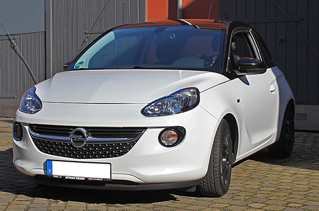 Opel Adam Dach schwarz